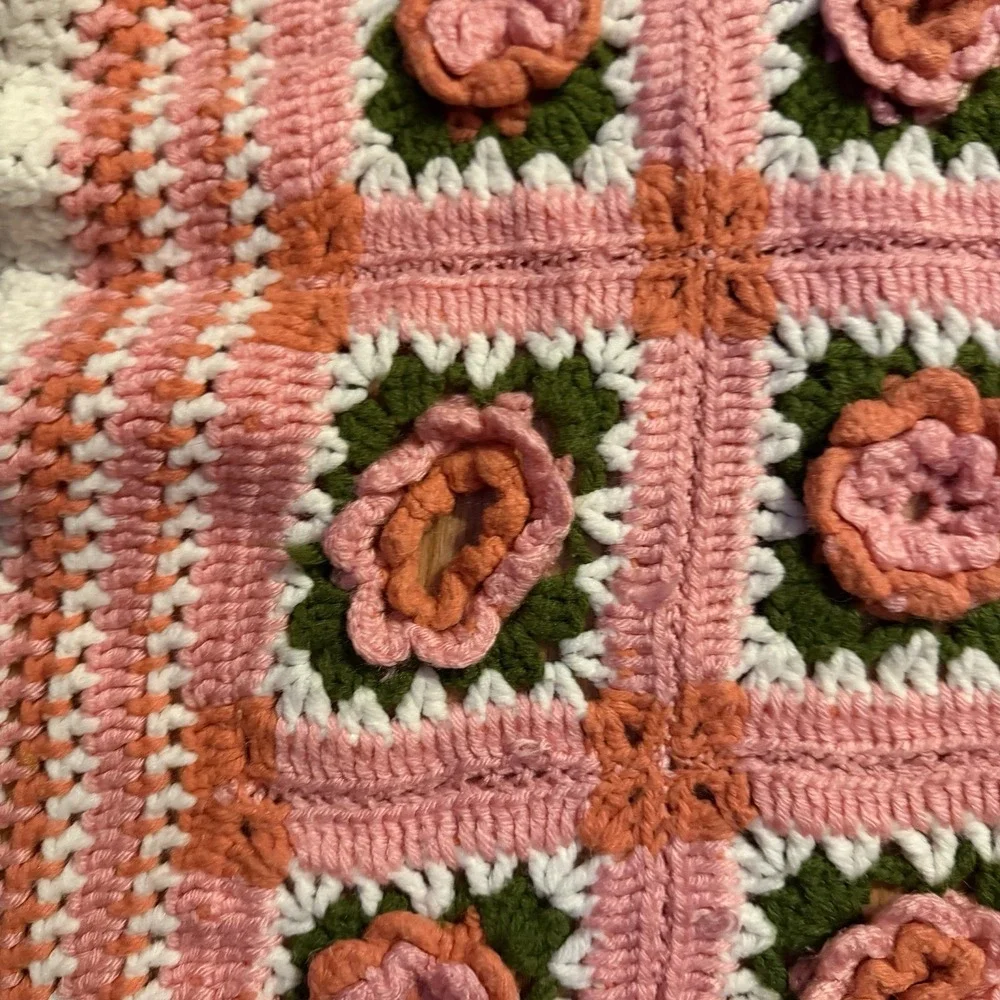 Vintage Crochet 3D Rose Flower Granny Square Blanket Afghan Pink Green 45x86 Bed